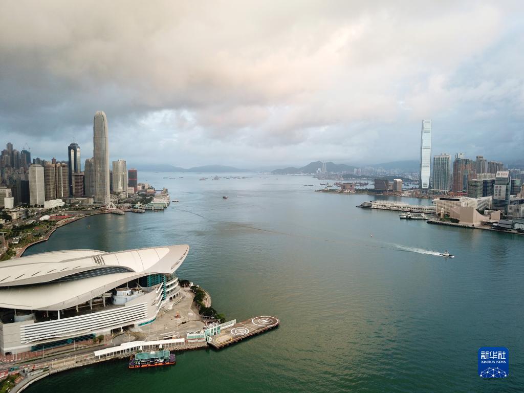 香港期期準(zhǔn)正版資料大全，香港期期準(zhǔn)正版資料大全總覽