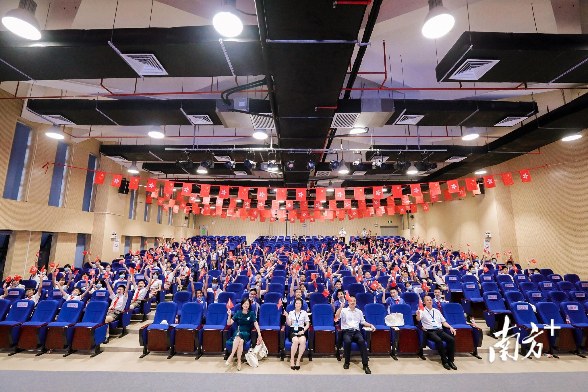 香港資料正版大全2025，專注于智能生態(tài)發(fā)展的獨(dú)特魅力，香港正版資料大全2025，智能生態(tài)發(fā)展的獨(dú)特魅力聚焦